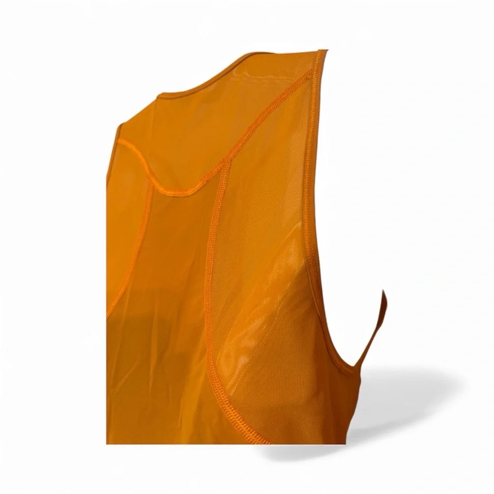 Lululemon Sculpt Tank - Size 6 - Picture 7 of 8